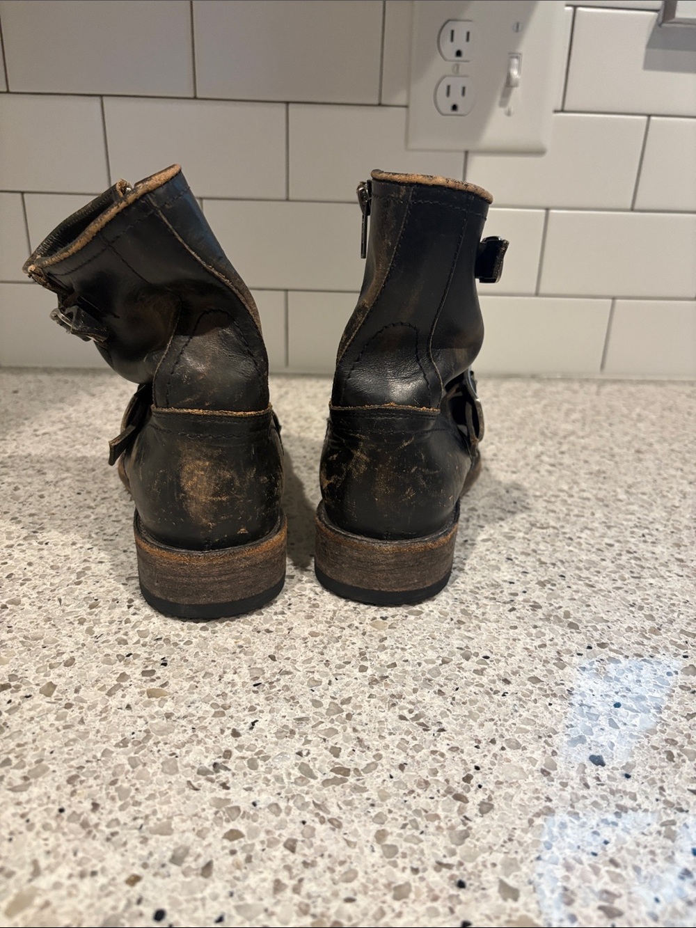 FRYE AND CO. Black Leather Women's Combat Moto Boots with Buckle - Picture 8 of 8